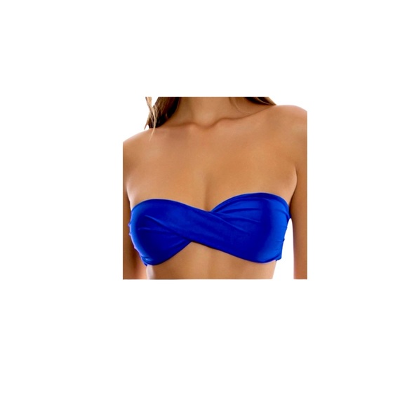 Luli Fama Women's Cosita Buena Twist Bandeau top Electric Blue
Medium - Picture 7 of 7
